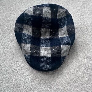 Plaid Flat Cap for Men - Blue and White